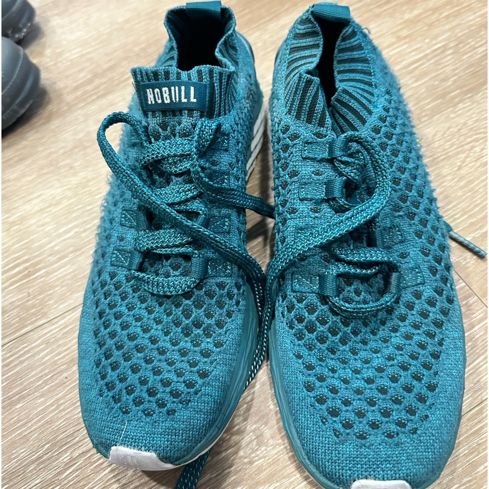 Good condition NoBull size 9.5 women’s